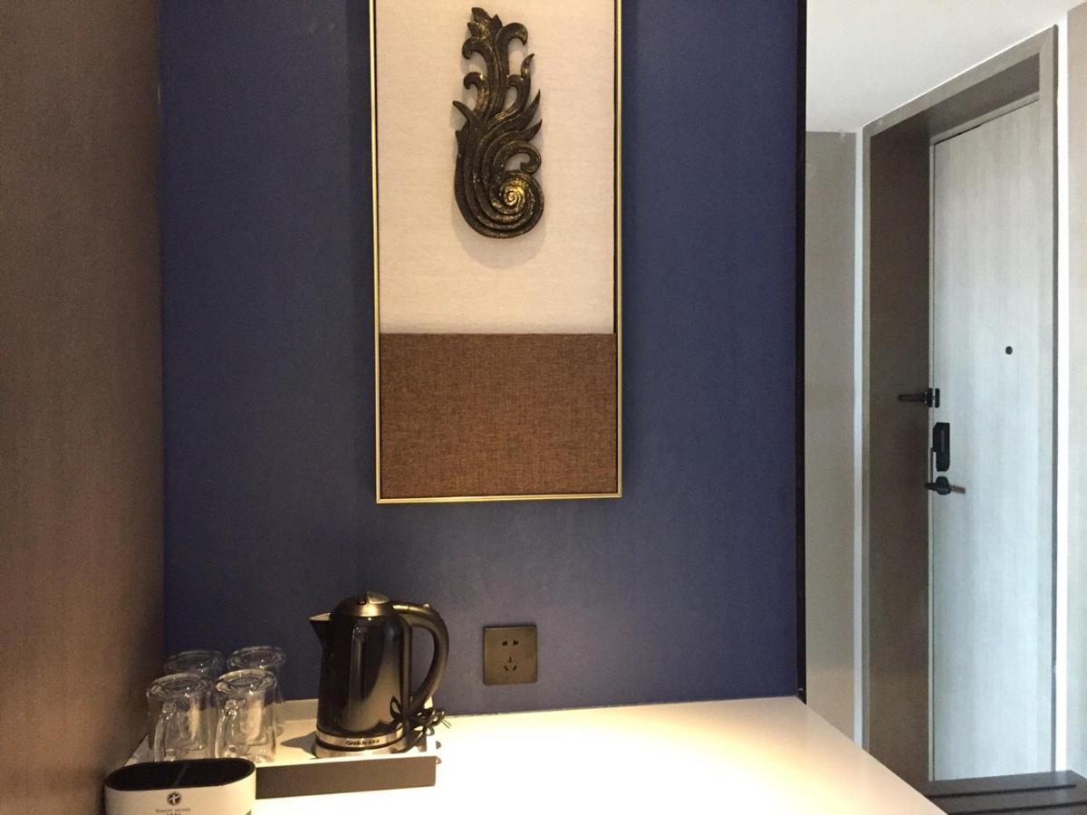 Tian Yi International Hotel 天艺国际酒店 Phnom Penh Luaran gambar