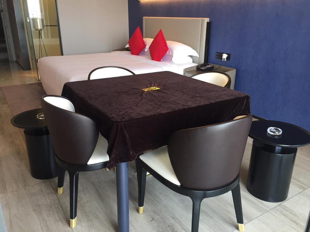 Tian Yi International Hotel 天艺国际酒店 Phnom Penh Luaran gambar