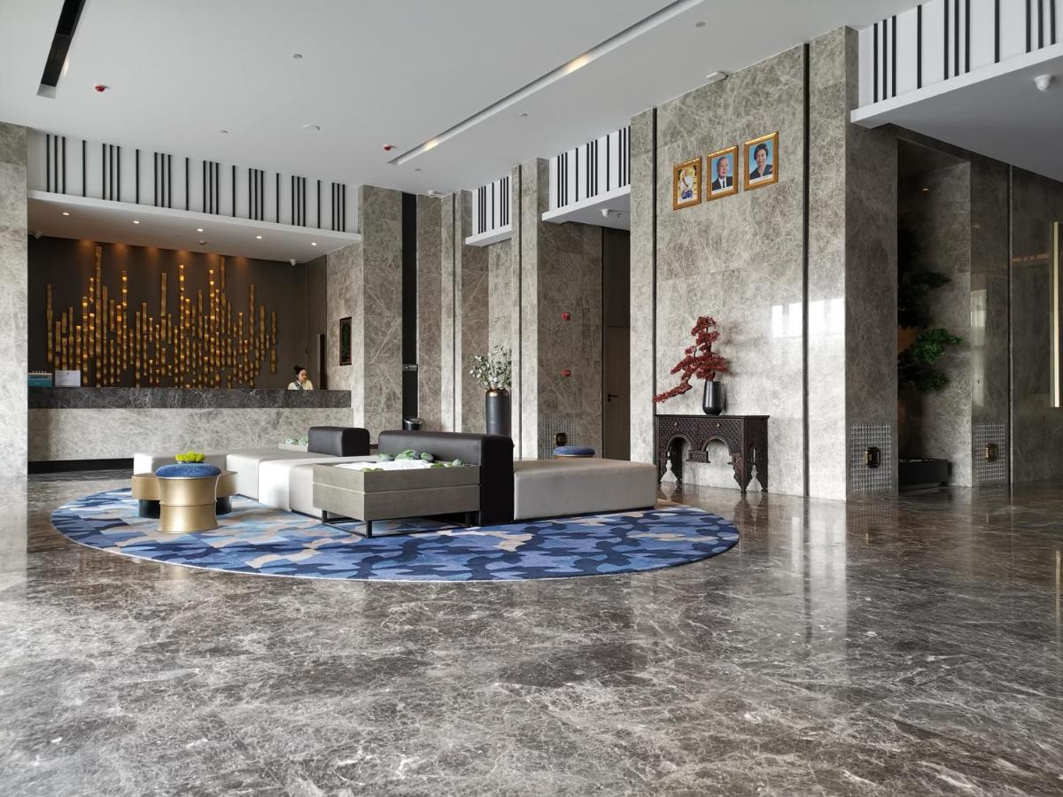 Tian Yi International Hotel 天艺国际酒店 Phnom Penh Luaran gambar
