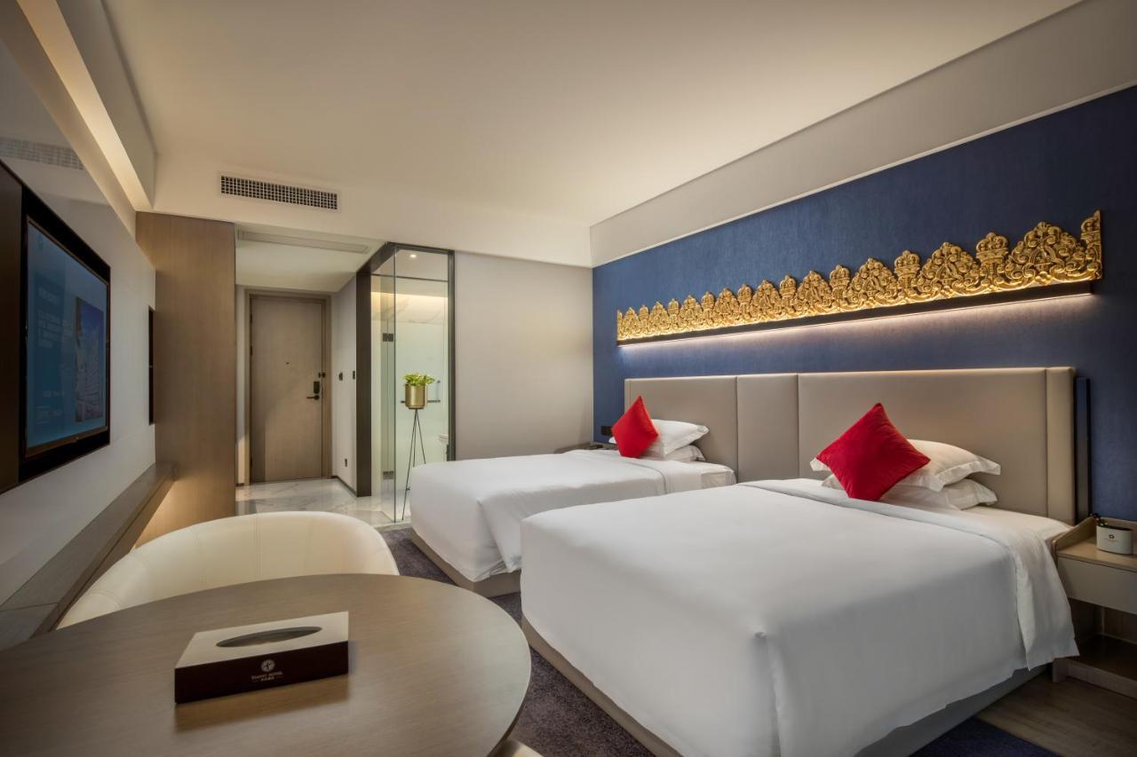 Tian Yi International Hotel 天艺国际酒店 Phnom Penh Luaran gambar