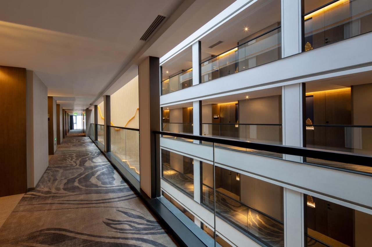 Tian Yi International Hotel 天艺国际酒店 Phnom Penh Luaran gambar